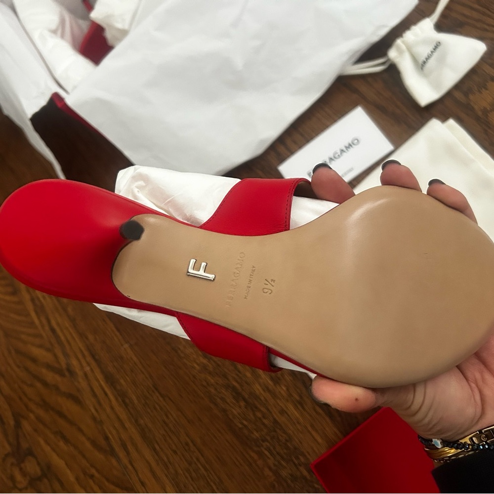 Salvatore Ferragamo Red Leather Thong Sandal - Picture 4 of 8